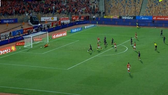 تريزيجيه يهدر فرصة هدف امام الزمالك بالدوري المصري