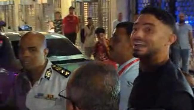 شاهد ماذا فعل جماهير الاهي مع ياسر ابراهيم بعد مباراة الزمالك واللاعب تائهه يبحث عن سيارت