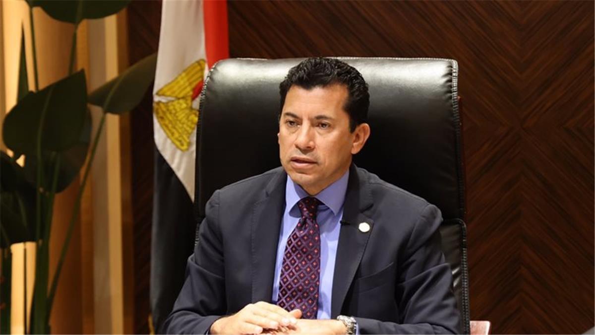 اخبار نيوز : أشرف صبحي يوجه رسالة إلى منتخب مصر ومحمد صلاح قبل مواجهة إثيوبيا