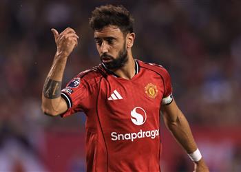 لاعب ليفربول السابق برونو فرنانديز ي سيئ لـ مانشستر يونايتد ومندهش من تصرف الحكام تجاهه