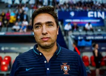 خاص حقيقة قيادة روي جورجي لقطاع الناشئين في الأهلي