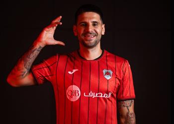 رسمي ا الريان القطري يعلن ضم ميتروفيتش من الهلال السعودي