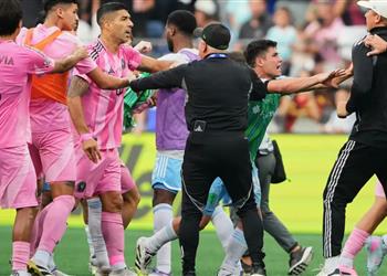 بصق على المدرب عقوبة قوية لـ سواريز بعد أزمة نهائي كأس الدوريات