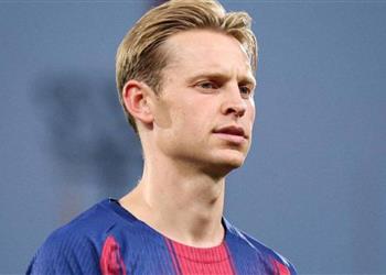 برشلونة يصدر بيان ا رسمي ا بشأن إصابة دي يونج ومدة غيابه