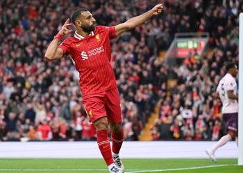 EA Sports تختار أفضل 26 لاعب ا في FC26 موقف محمد صلاح