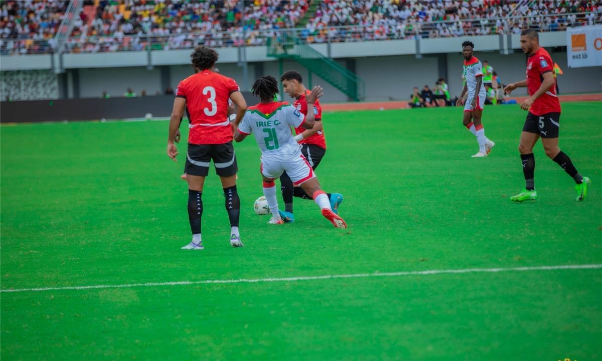 اخبار نيوز : عماد متعب بعد التعادل مع بوركينا فاسو: خطوة واحدة تفصل منتخب مصر عن التأهل لـ كأس العالم