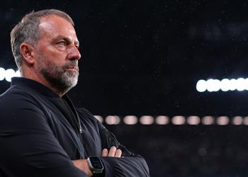 تقارير برشلونة يتراجع ويفتح باب الرحيل أمام لاعبه