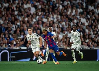 تغيير طارئ في تحكيم مباراة برشلونة وريال مدريد بـ السوبر الإسباني