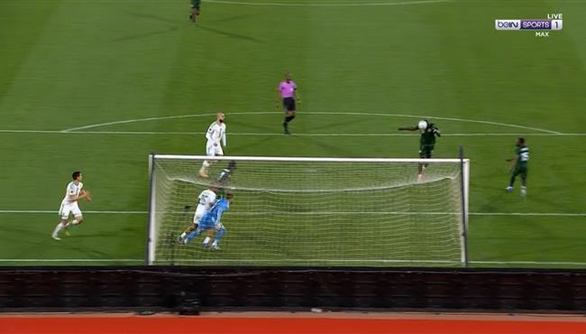 القائم يحرم نيجيريا من تسجيل هدف امام الجزائر بكأس أمم أفريقيا