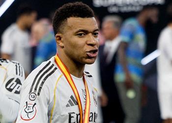 صحفي مقرب من ريال مدريد يبرئ مبابي من اتهامات لابورتا بعد السوبر الإسباني