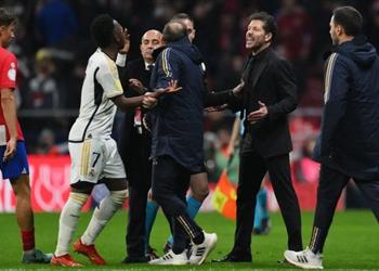 سيميوني يعتذر لـ فينيسيوس جونيور بعد مشادة الديربي لم أتصرف بشكل صحيح