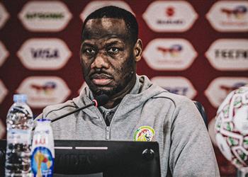 مدرب السنغال سنفوز على مصر وفشلت في تحقيق إنجاز حسام حسن