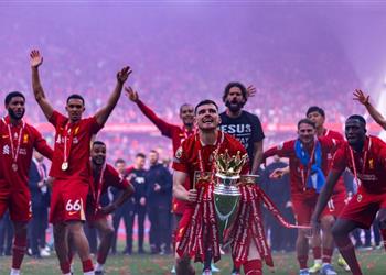 روبرتسون عن مستقبله مع ليفربول أريد المشاركة واسألوا كلوب