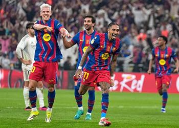 رئيس راسينج سانتاندير يتحدى برشلونة المباريات تلعب 11 ضد 11