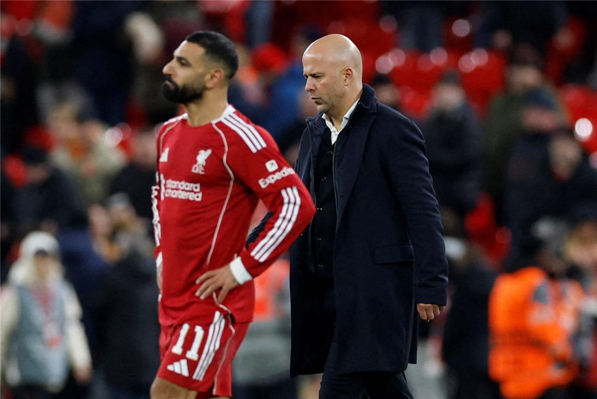 سلوت يعلن موعد عودة محمد صلاح إلى ليفربول.. وموقفه من مباراة بيرنلي