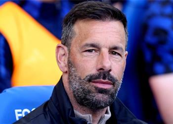 الاتحاد الهولندي يكافئ فان نيستلروي قبل انطلاق منافسات كأس العالم