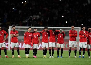 صحف إنجلترا عن خسارة مصر أمام نيجيريا محمد صلاح سيعود بخيبة أمل