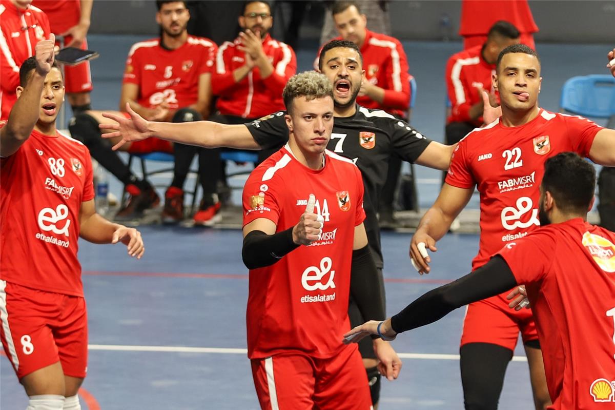 الأهلي يحقق الفوز على بتروجيت في كأس السوبر المصري للكرة الطائرة