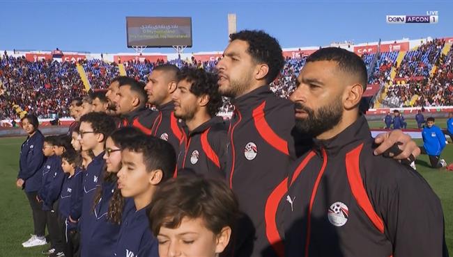 صافرات جماهير المغرب على النشيد الوطني لمصر في مباراة نيجيريا
