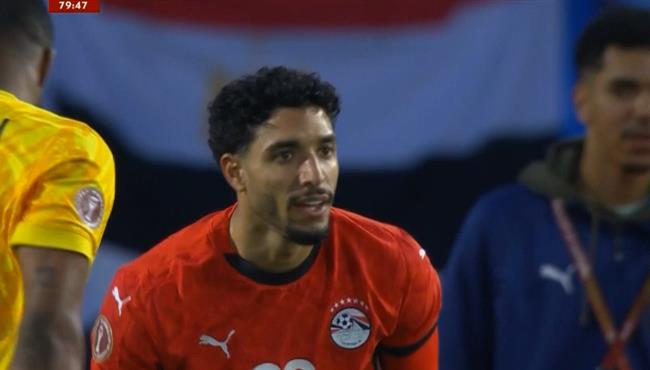 عمر مرموش يطالب بركلة جزاء امام نيجيريا بكأس أمم أفريقيا