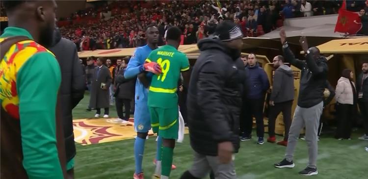 انسحاب لاعبو السنغال امام المغرب