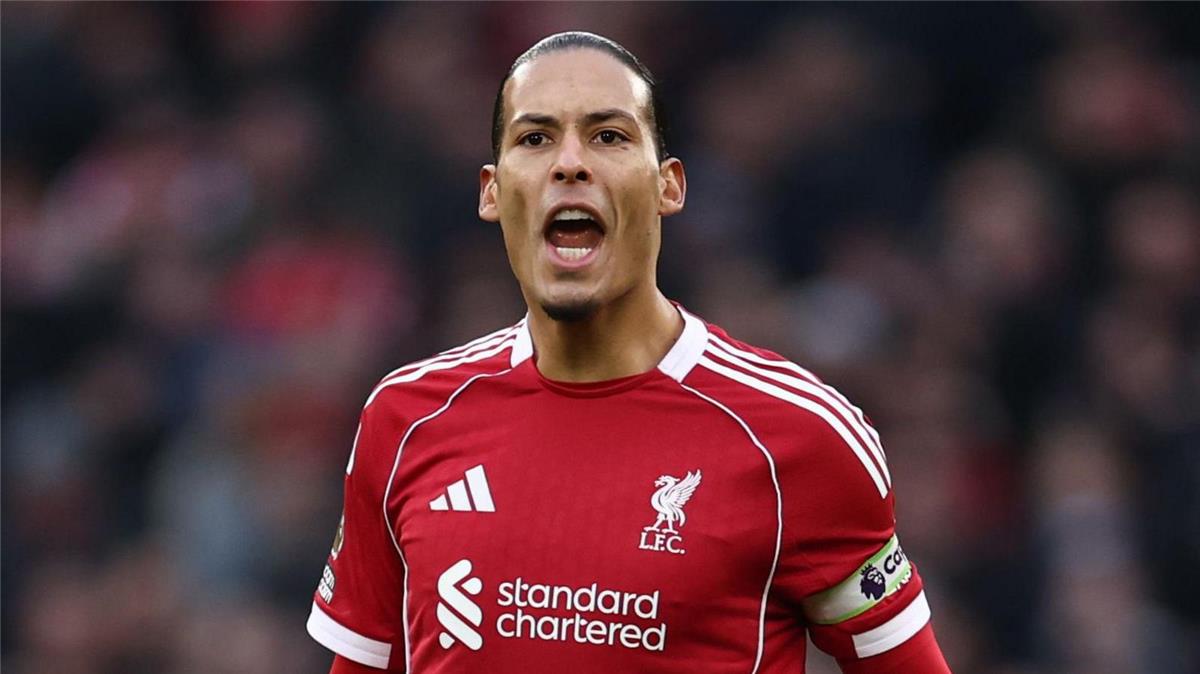 فان دايك: الإحباط يسيطر عليَ.. وحزين من أجل محمد صلاح