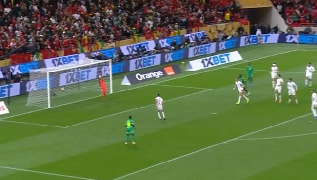 ياسين بونو يتألق ويحرم السنغال من هدف فوز قاتل امام المغرب