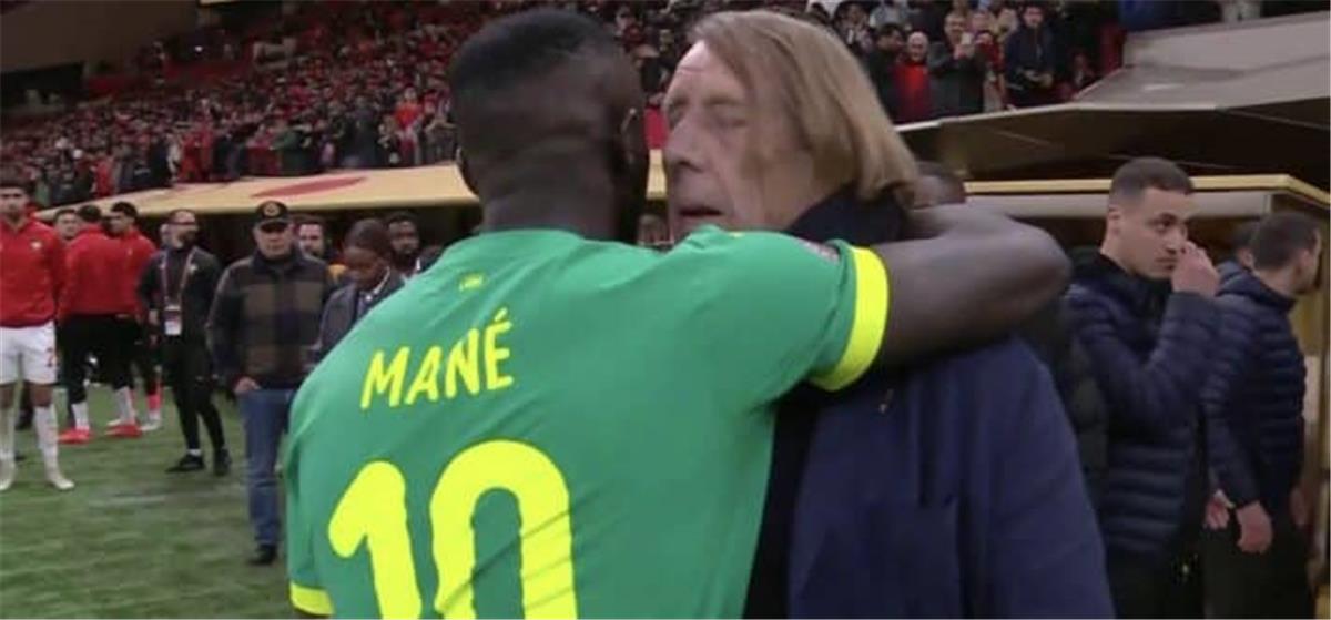 أقنعته بالعودة.. لوروا يكشف عن حديثه مع ماني أثناء نهائي كأس أمم إفريقيا 