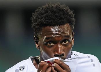 خاص مهاجم إفريقي في أوروبا يوافق على الانتقال إلى الأهلي وعقبة أمام الصفقة