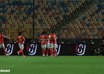 بعد عمر كمال لاعب جديد من الأهلي يوافق على الانتقال إلى سيراميكا كليوباترا