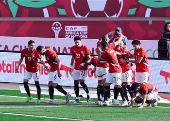 كاف يشيد بلاعب منتخب مصر بعد نهاية دور المجموعات