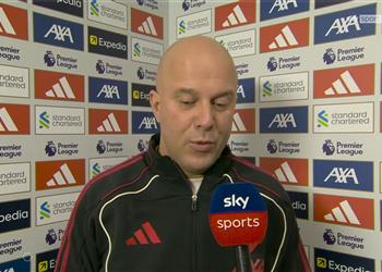 سلوت يوضح موقف فيرتز من المشاركة أمام فولهام