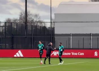 صور محمد صلاح يظهر في تدريبات ليفربول استعداد ا لمارسيليا