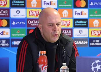 سلوت يغازل محمد صلاح قبل مباراة مارسيليا عليه فعل ما فشلنا في القيام به خلال غيابه