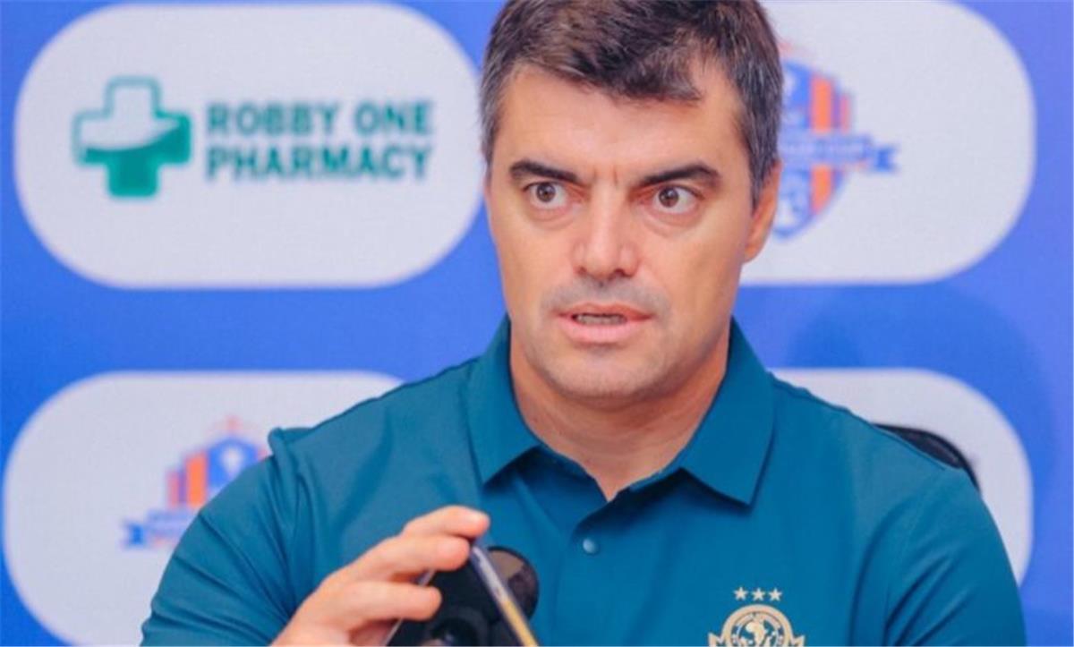 مدرب يانج أفريكانز لـبطولات: فزنا 60 قبل مواجهة الأهلي.. واللقاء يمثل تحديًا لنا 