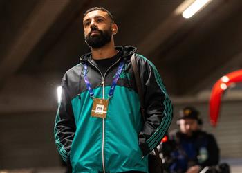 سلوت عن مشاركة محمد صلاح أساسي ا أمام مارسيليا أجرب شيئ ا جديد ا