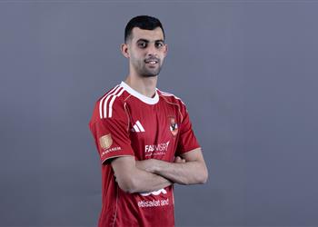 رسمي ا الأهلي يعلن ضم يوسف بلعمري من الرجاء المغربي