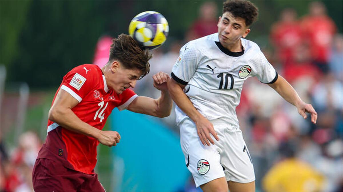 بيلد: بلال عطية صلاح الصغير يقترب من حسم مصيره مع هانوفر 