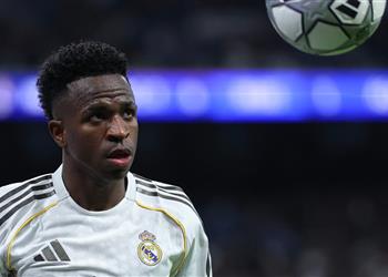 بينهما ليفربول ناديان إنجليزيان قد يتنافسان على ضم فينيسيوس جونيور