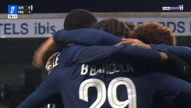 اهداف مباراة باريس سان جيرمان واوكسير في الدوري الفرنسي