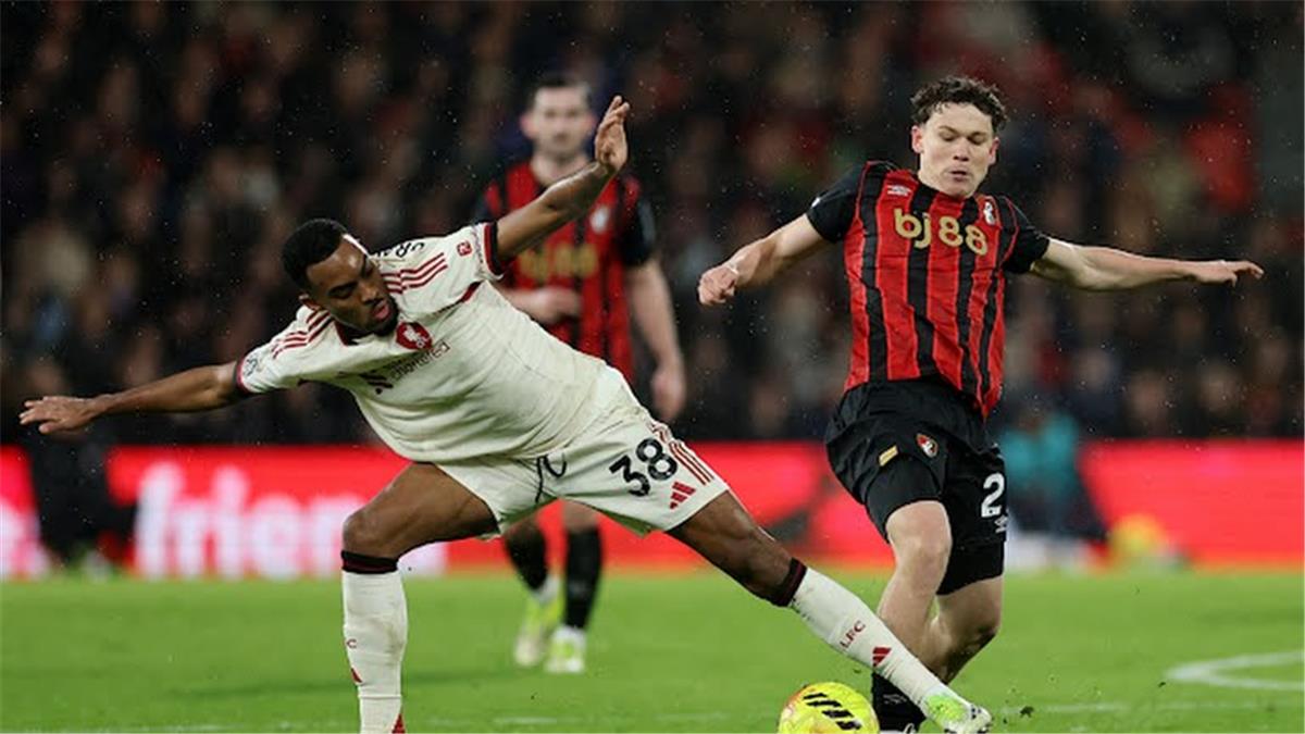 ترتيب الدوري الإنجليزي بعد هزيمة ليفربول أمام بورنموث