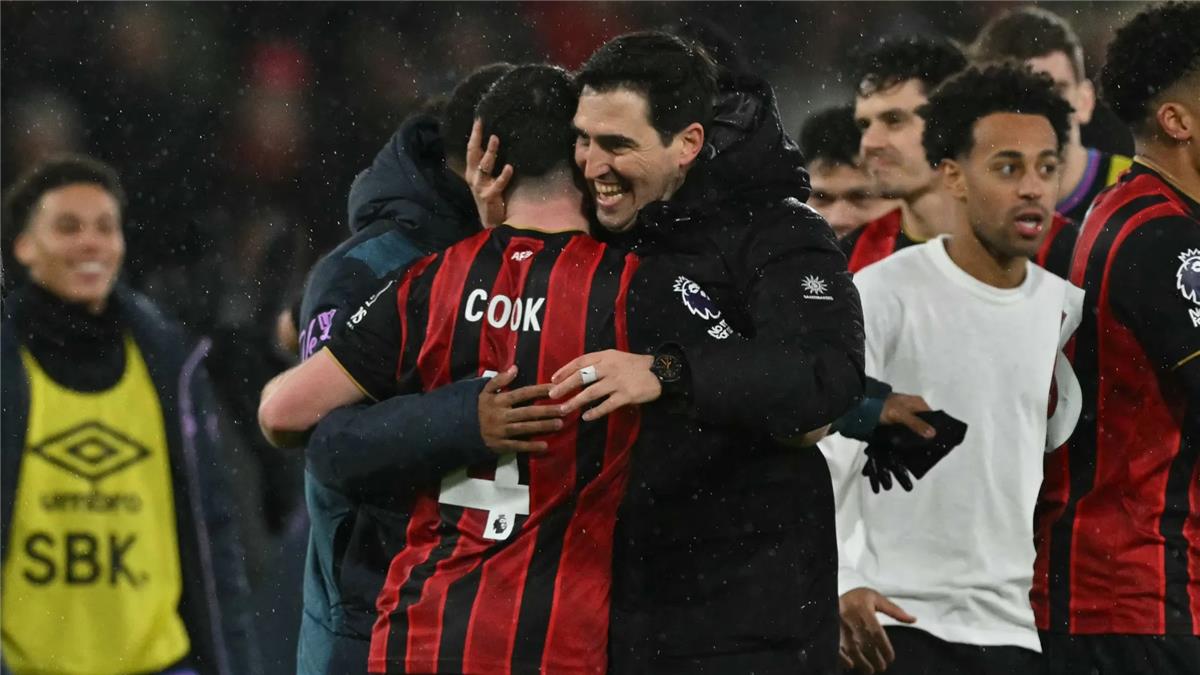 مدرب بورنموث بعد الفوز المثير على ليفربول: لم يكن لدينا ما نخسره