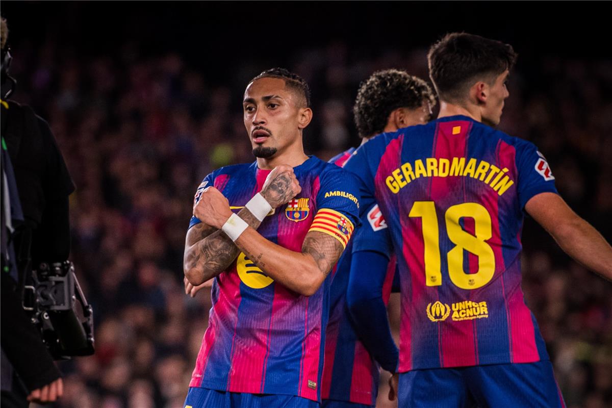 تشكيل برشلونة أمام ريال أوفييدو في الدوري الإسباني.. كانسيلو أساسيًا 