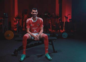 يوسف بلعمري لاعب الأهلي يساعدني على التأقلم وأتطلع لحصد البطولات