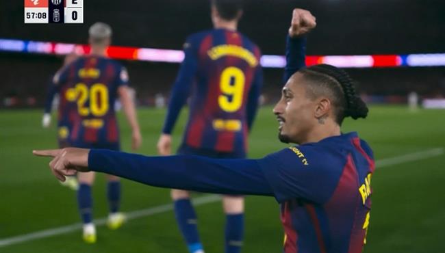 هدف رافينيا الرائع في مرمي ريال اوفيدو بعد خطأ من المدافع