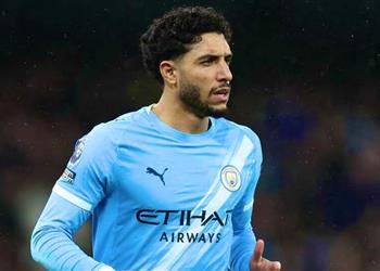 تطور مفاجئ يقرب عمر مرموش من البقاء مع مانشستر سيتي