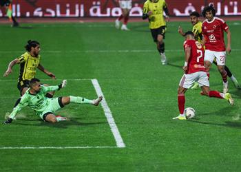 أحمد حسن يوضح أسباب فوز الأهلي على دجلة بثلاثية ويؤكد مروان عثمان اكتسب الثقة