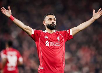 فيديو محمد صلاح يسجل هدف ليفربول الثالث أمام قره باج من ركلة حرة رائعة