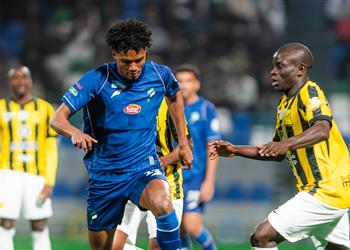 فيديو الفتح يخطف تعادل ا قاتل ا من الاتحاد في الدوري السعودي وطرد جوميز