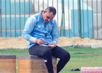 أحمد عيد عبد الملك الزمالك ليس بعيد ا عن البطولات وظروفه الحالية أسوأ من العشرية السوداء